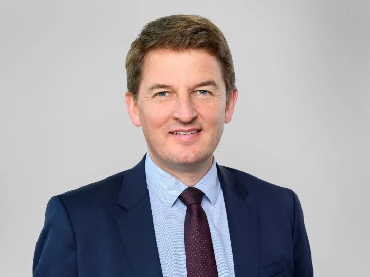 Porträt von Prof. Jörg Rocholl
